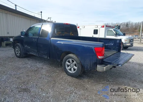 2010 Nissan Titan Se z USA, uszkodzony, nr VIN 1N6AA0CC6AN322778